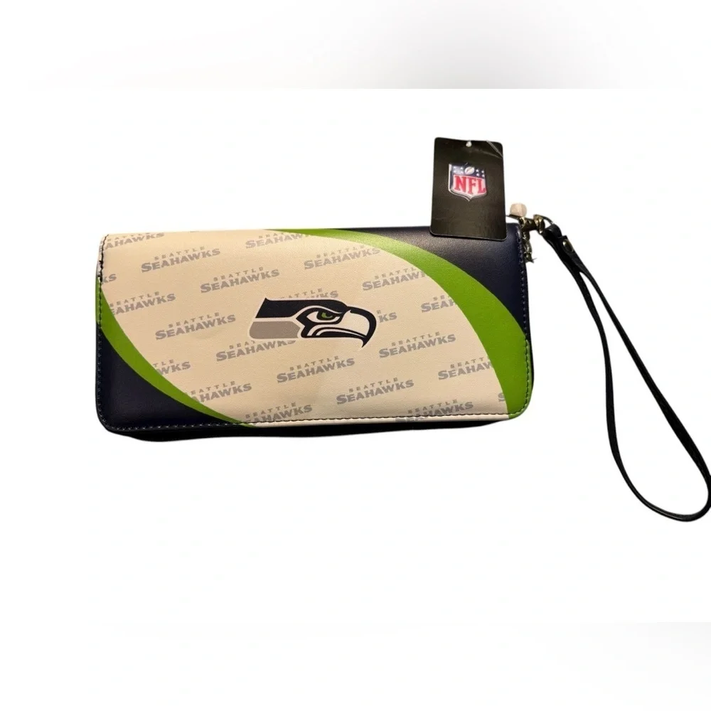 Little Earth Navy Green Cream Seattle Seahawks Wristlet Wallet
